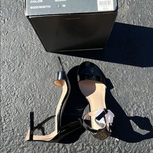 Ladies size 9 shoes. New